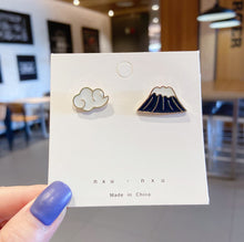 Load image into Gallery viewer, Pins - Multi Colors and Style (New Arrivals!) - MeowMeowRepublic
